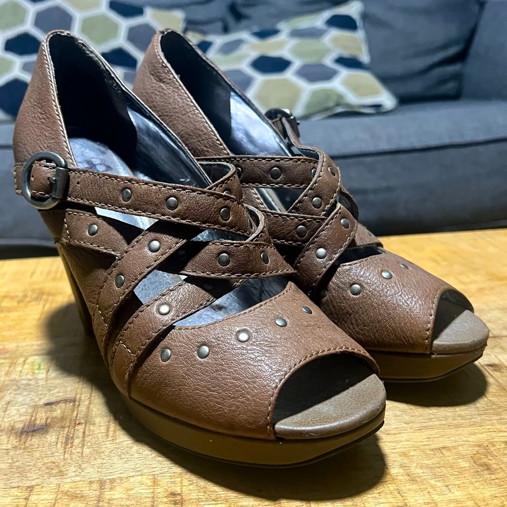 Gianni Bini Sell-High 251 Open Toe High Heels 8.5